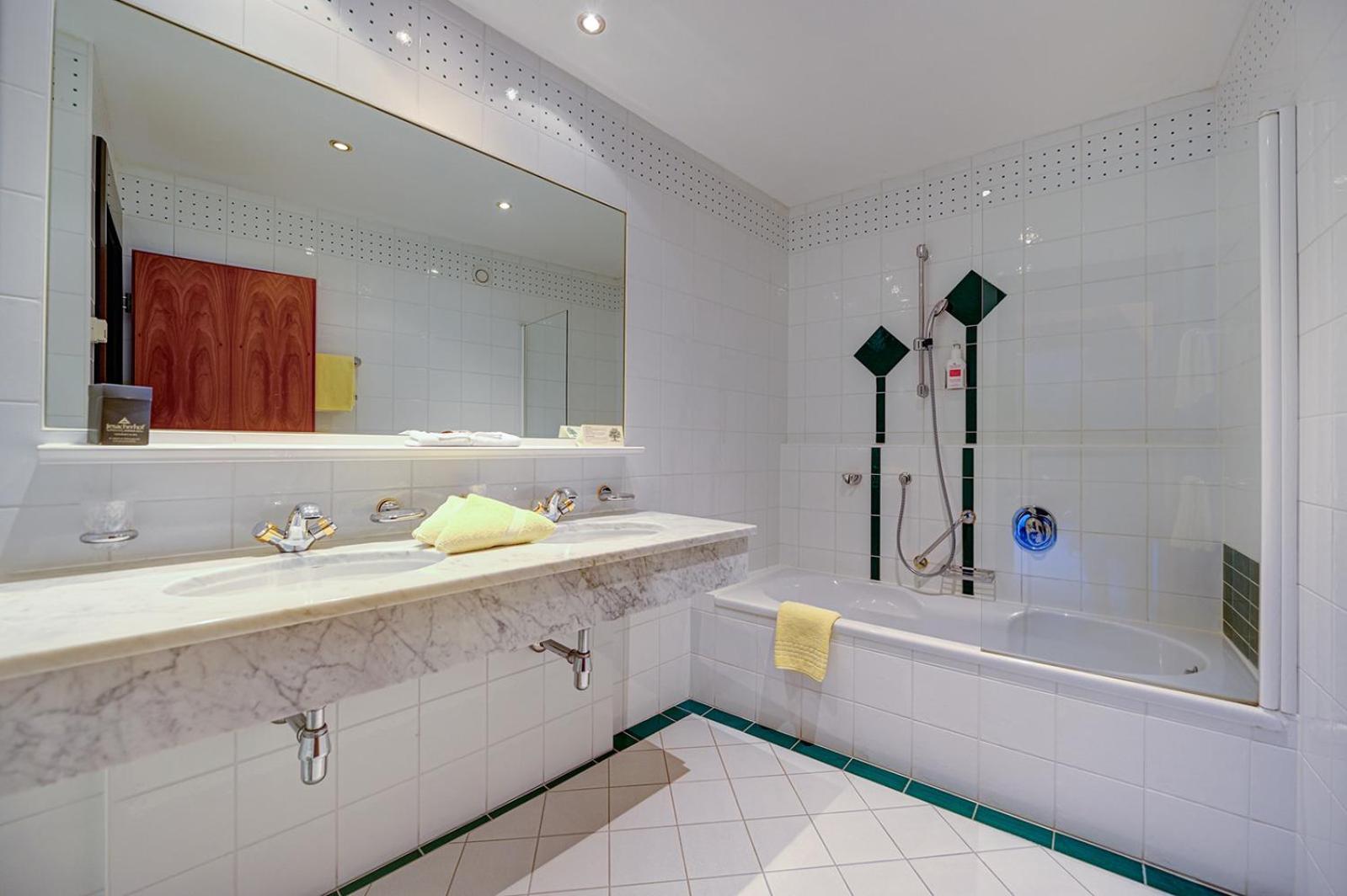 Hotel Jesacherhof 4S Sankt Jakob in Defereggen Luaran gambar